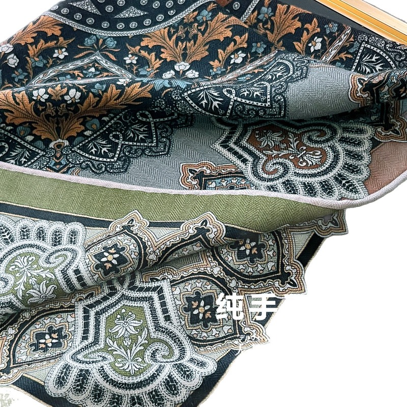 Lenço Quadrado Floral Persa Ce - Shawl Wrap Winter avaliação e preço